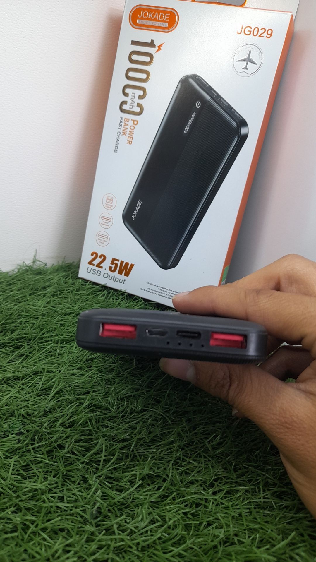پاوربانک شارژ سریع JG029 ظرفیت ۱۰ هزار میلی آمپر ساعت